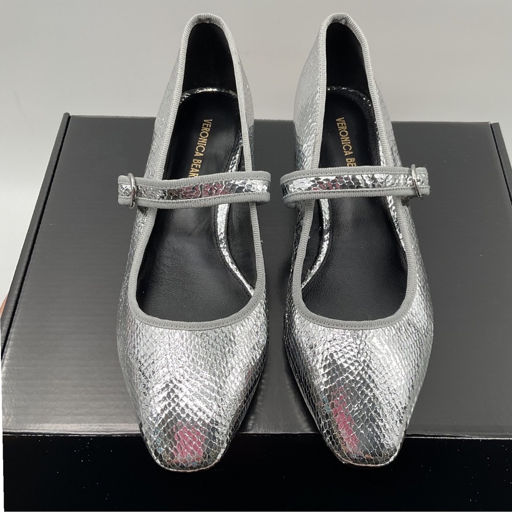 Veronica Beard Silver Metallic Snakeskin Mary Jane Block Heel Pumps